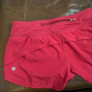 Lululemon Speed Up shorts size 4